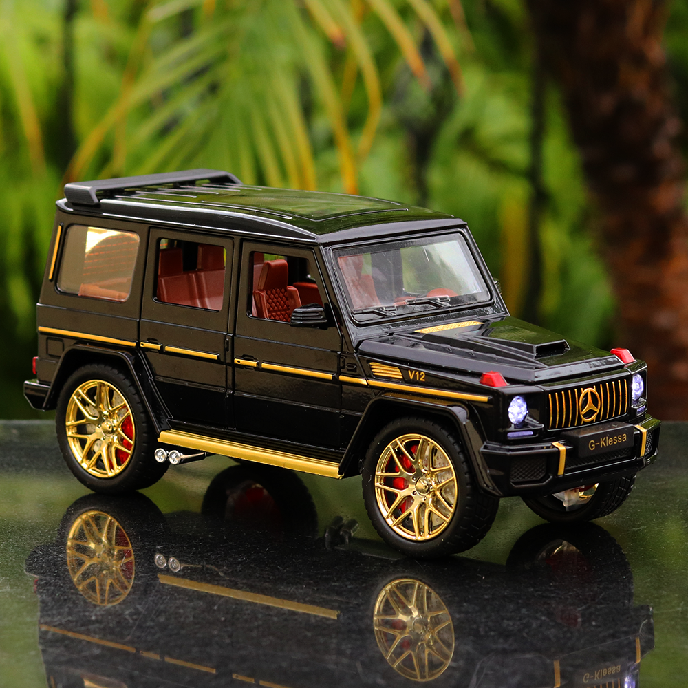 Mercedes G Class (Gold Alloy) Diecast Car with Openable Parts, Lights and Sounds - Scale 1:24