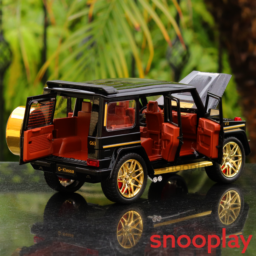 Mercedes G Class (Gold Alloy) Diecast Car with Openable Parts, Lights and Sounds - Scale 1:24