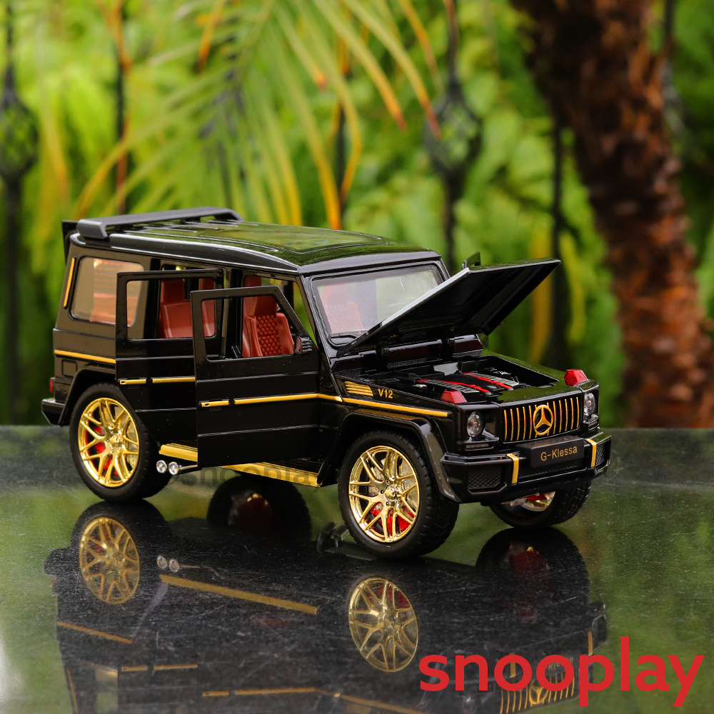 Mercedes G Class (Gold Alloy) Diecast Car with Openable Parts, Lights and Sounds - Scale 1:24