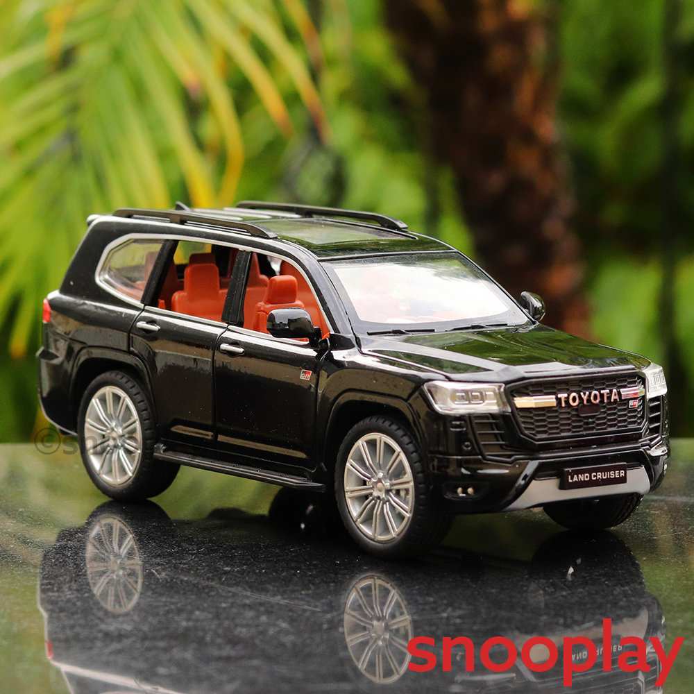 Toyota Land Cruiser Diecast Car with Openable Parts and Lights and Sounds (Scale 1:24) - Assorted Colours