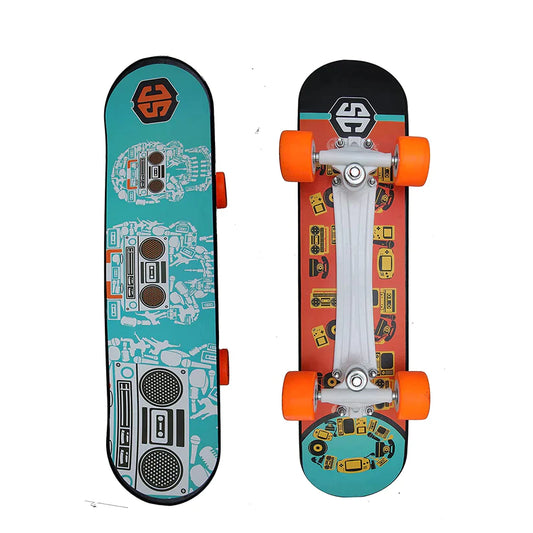 Skateboard (Retro Radio) Specially - Designed With A Pro Pattern (7 Years - Grown Ups)